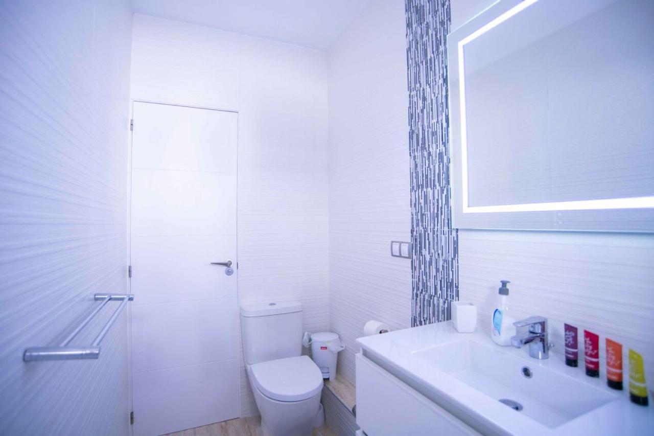 Beautiful Two Bedroom Apartment Next To The Beachfront Torre de la Horadada Esterno foto